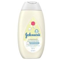 Johnson's ® Top-To-Toe™ Baby Bath